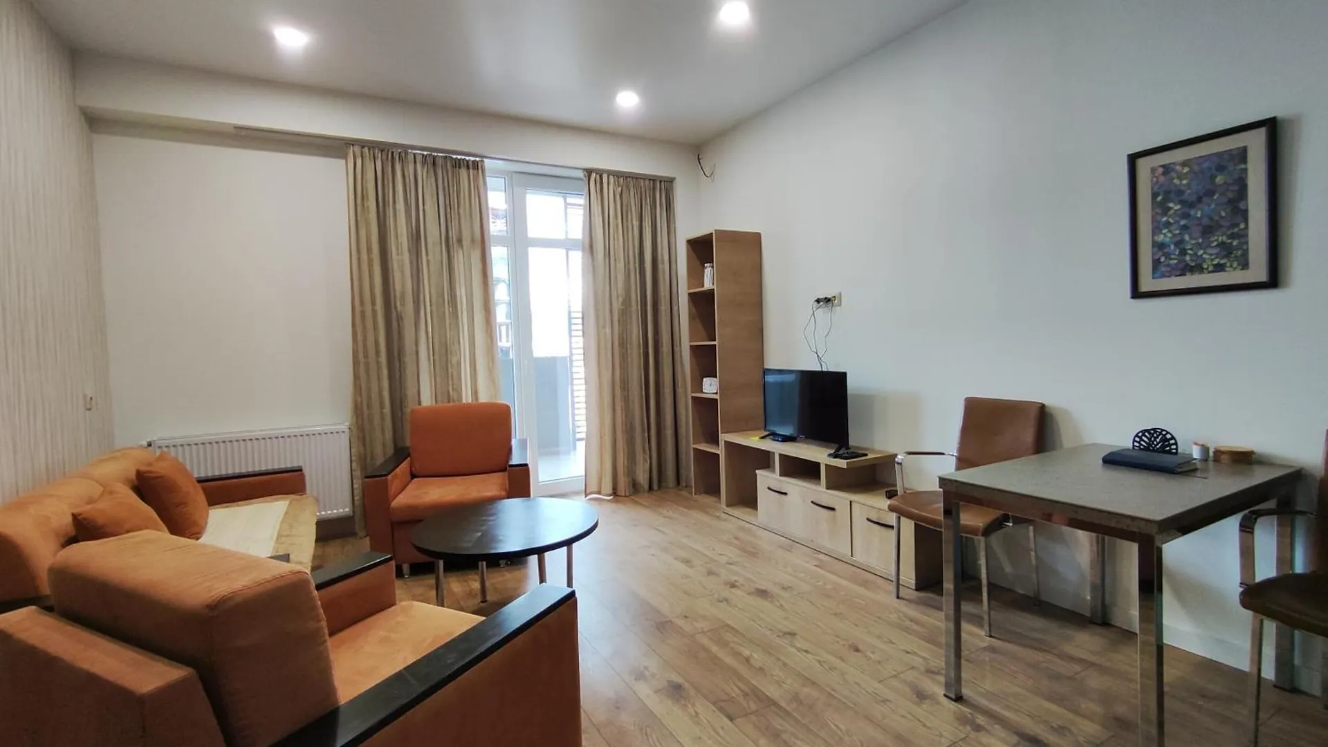 Isani Archi Apartment 547 Τυφλίδα 0*,